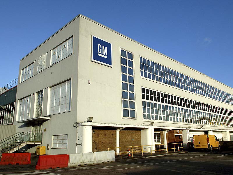 Η βρετανική κυβέρνηση στο πλευρό της GM Europe