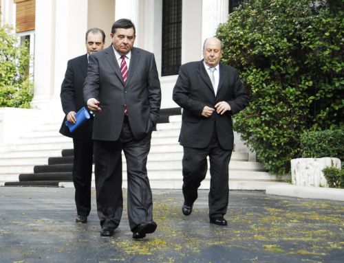 Επιθετική πολιτική ζήτησε από την κυβέρνηση ο πρόεδρος του ΛΑΟΣ