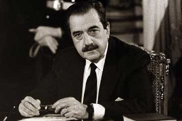 Πέθανε σε ηλικία 82 ετών ο πρώην πρόεδρος της Αργεντινής Ραούλ Ρικάρδο Αλφονσίν