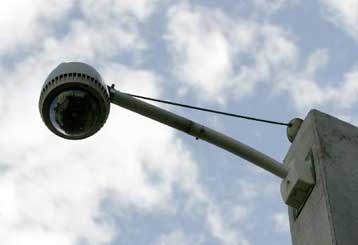 Ολική επαναφορά των καμερών, ενίσχυση της ΕΛ.ΑΣ. με προσωπικό και μέσα