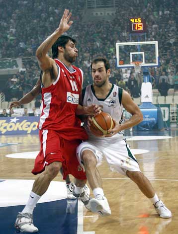 Επιστροφή στην Αθήνα με πρόκριση θέλουν οι «αιώνιοι»