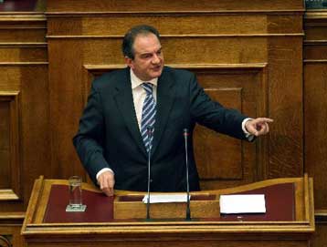 «Εθνικό χρέος» η ψήφος στους αποδήμους, τόνισε ο πρωθυπουργός