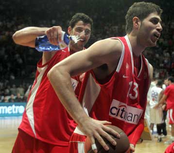 Ανακουφισμένος ο Π. Βασιλόπουλος «φωνάζει» μέσω του in.gr… «Ναι, πάμε Βερολίνο»