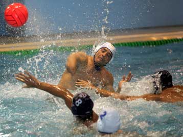 Στον… αφρό Ολυμπιακός και Πανιώνιος που νίκησαν ΝΟΒ και Εθνικό αντίστοιχα