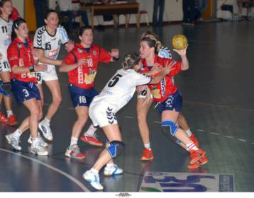 «Κλείδωσαν» την 4η θέση οι Ελπίδες στις γυναίκες, «γκάζι» από Πανελλήνιο στους άνδρες