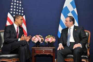 «Επικοινωνιακές ανάγκες» χαρακτηρίζει τις συναντήσεις του πρωθυπουργού το ΠΑΣΟΚ