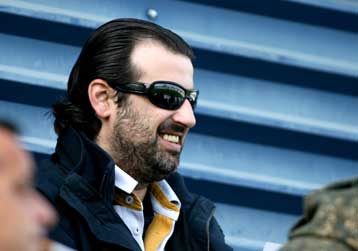 Πωλητήριο στον Ιωνικό έβαλε ο Χρήστος Κανελλάκης