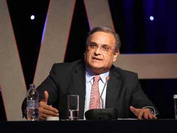 Τα δύσκολα για την ελληνική οικονομία είναι μπροστά μας, εκτιμά ο Γ.Παπαθανασίου