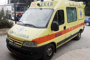 Με προσωπικό ασφαλείας την Τρίτη το ΕΚΑΒ λόγω 24ωρης απεργίας