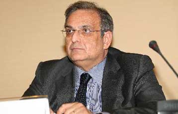 Νέοι φόροι σε ακίνητα, τσιγάρα και καύσιμα μετά τις ευρωεκλογές