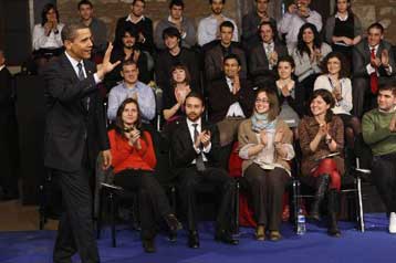 Με μήνυμα φιλίας και συνεργασίας τερματίζει ο Ομπάμα την πρώτη διεθνή «έξοδο»