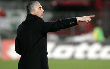 Ο Αστέρας Τρίπολης σχεδιάζει τη νέα χρονιά με τον Κωστένογλου στον πάγκο