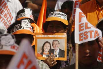 Βαρύς ο πέλεκυς της Δικαιοσύνης για τον πρώην πρόεδρο του Περού Αλ.Φουτζιμόρι