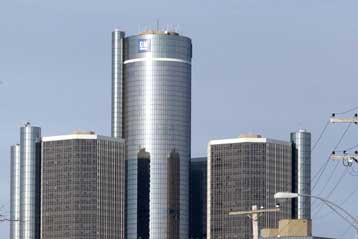 Υπαγωγή στον πτωχευτικό κώδικα και σχέδια ανασυγκρότησης εξετάζει η General Motors