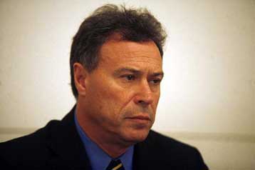 Αντιδρούν οι νομάρχες στη μείωση του τέλους ταξινόμησης στα ΙΧ