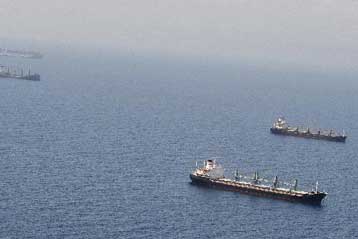 Πειρατεία σε εμπορικό πλοίο με αμερικανικό πλήρωμα στα ανοιχτά της Σομαλίας