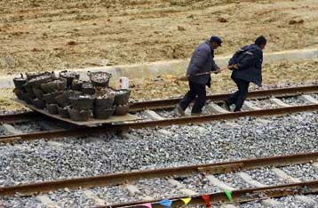 Χωρίς ασφάλιση και σύμβαση περισσότεροι από τους μισούς εργαζόμενους στον κόσμο