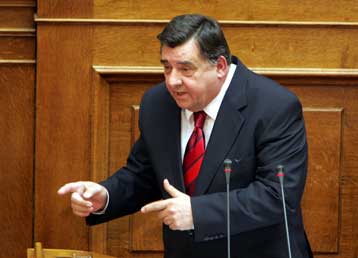 Μέτρα για τη λαθρομετανάστευση ζήτησε από την κυβέρνηση ο Γ.Καρατζαφέρης