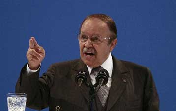 Οι Αλγερινοί ψηφίζουν την Πέμπτη για τον πρόεδρο της χώρας τους