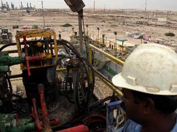 Προς τα κάτω αναθεωρεί ξανά η IEA την εκτίμηση για τη ζήτηση πετρελαίου το 2009