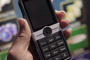 Νέες υπηρεσίες στις ΗΠΑ συνδυάζουν την κινητή με τη δορυφορική τηλεφωνία