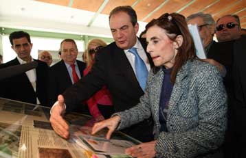 Επίσκεψη Καραμανλή στο νέο Αρχαιολογικό Μουσείο της Πέλλας