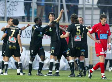 Σώθηκε ο Λεβαδειακός, ευρωπαϊκά «διπλά» για ΑΕΛ και Αρη, προβάδισμα ΠΑΟΚ στη 2η θέση