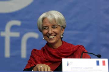 «Ιρλανδικό κοστούμι» για την ελληνική οικονομία δείχνει η Κριστίν Λαγκάρντ