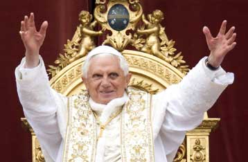 Έκκληση για ειρήνευση στη Μέση Ανατολή από το Πάπα Βενέδικτο στο πασχαλινό μήνυμα