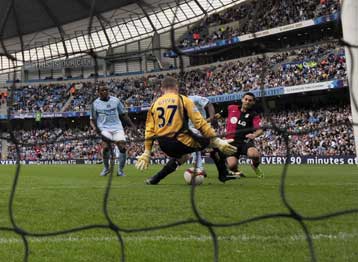 Η Φούλαμ νίκησε τη Σίτι, μοιρασιά για Αστον Βίλα και Έβερτον