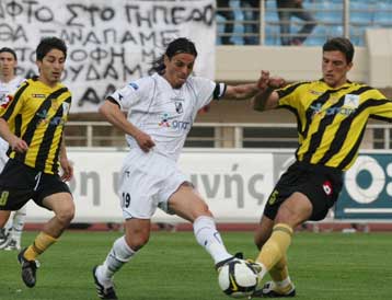 Οργισμένο… αντίο από τους οπαδούς του ΟΦΗ στο 0-0 με τον Εργοτέλη