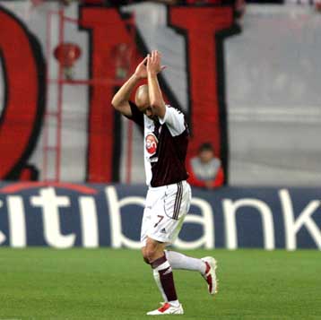 Ευχαριστώ στον Ολυμπιακό και συγγνώμη στη Λάρισα από τον Γιαννακόπουλο