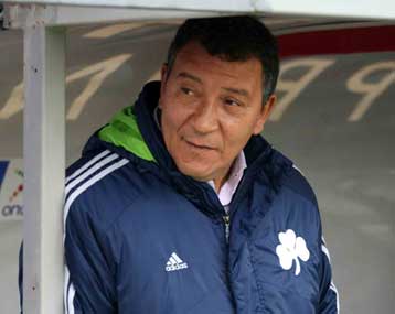 Να ήταν… παίκτης ευχήθηκε ο Τεν Κάτε, περισσότερη τύχη ήθελε ο Μπρος