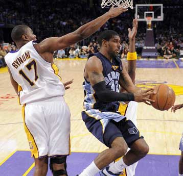 Σούπερ εμφάνιση από τους Καβαλίερς