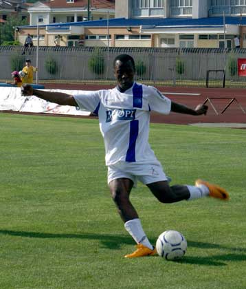 Καταγγελία του ΠΑΣ Γιάννινα κατά του διαιτητή Ντάκου για ρατσιστική επίθεση στον Σιλά