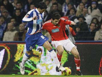 Tέλος από τη Μπενφίκα ο Κατσουράνης στη λήξη της περιόδου