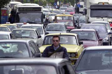 Στο «κόκκινο» 10 ασφαλιστικές εταιρίες του κλάδου αυτοκινήτου