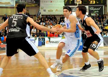 Ο Κολοσσός νίκησε με 70-62 τον ΠΑΟΚ και κοιτάζει προς τα… πλέι οφ