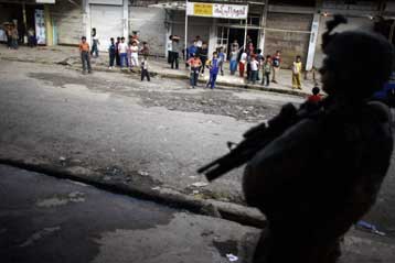 Αιματηρή βομβιστική επίθεση κατά αστυνομικών στο βόρειο Ιράκ