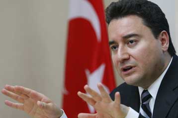 Στην Αρμενία για περιφερειακή σύνοδο την Πέμπτη ο Αλί Μπαμπατζάν