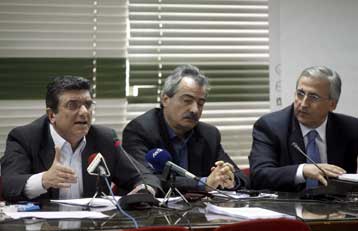 Αντίθετη στα σχέδια συγχωνεύσεων ή εξαγορών τραπεζών η ΟΤΟΕ