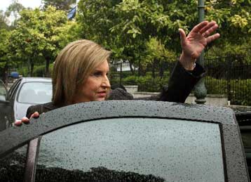 Για εμπόριο ελπίδας στους ανέργους κατηγορεί η ΓΣΕΕ την κυβέρνηση