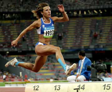 Πρώτο εφετινό… άλμα για την Δεβετζή στο grand prix του Ντακάρ