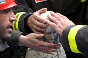 Στο πλευρό των κατοίκων της Λ Ακουιλα ο Πάπας στις 28 Απριλίου