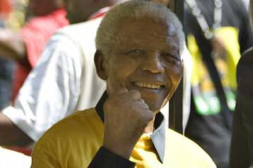 Δυναμική στήριξη Μαντέλα στο Αφρικανικό Εθνικό Κογκρέσο εν όψει εκλογών