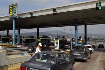 Επιστροφή με ουρές για τους εκδρομείς του Πάσχα