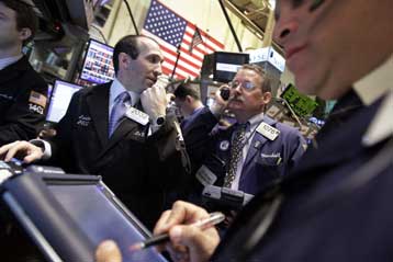 Μεγάλη πτώση στις ευρωπαϊκές αγορές τη Δευτέρα, υποχωρεί και η Νέα Υόρκη