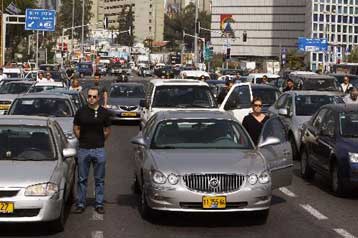 Την Ημέρα Μνήμης του Ολοκαυτώματος τιμά το Ισραήλ