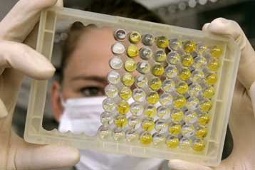 Ιός συγγενής με τη γρίπη των χοίρων προσέβαλε δύο παιδιά στις ΗΠΑ