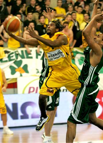 Ο Παναθηναϊκός «έκλεισε την πόρτα» των πλέι οφ στην ΑΕΚ